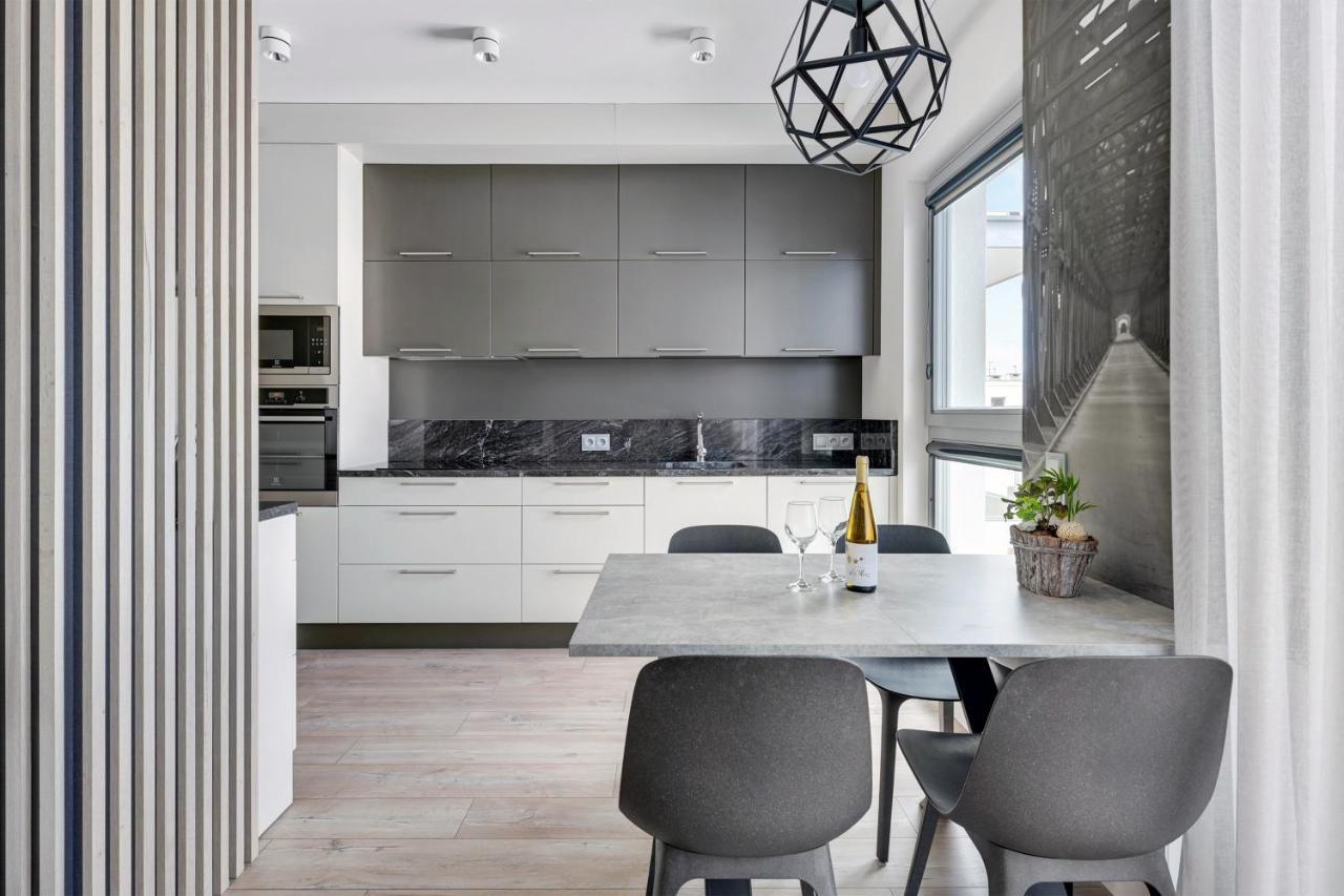 Nadmorze I Morze Apartman Gdańsk Kültér fotó